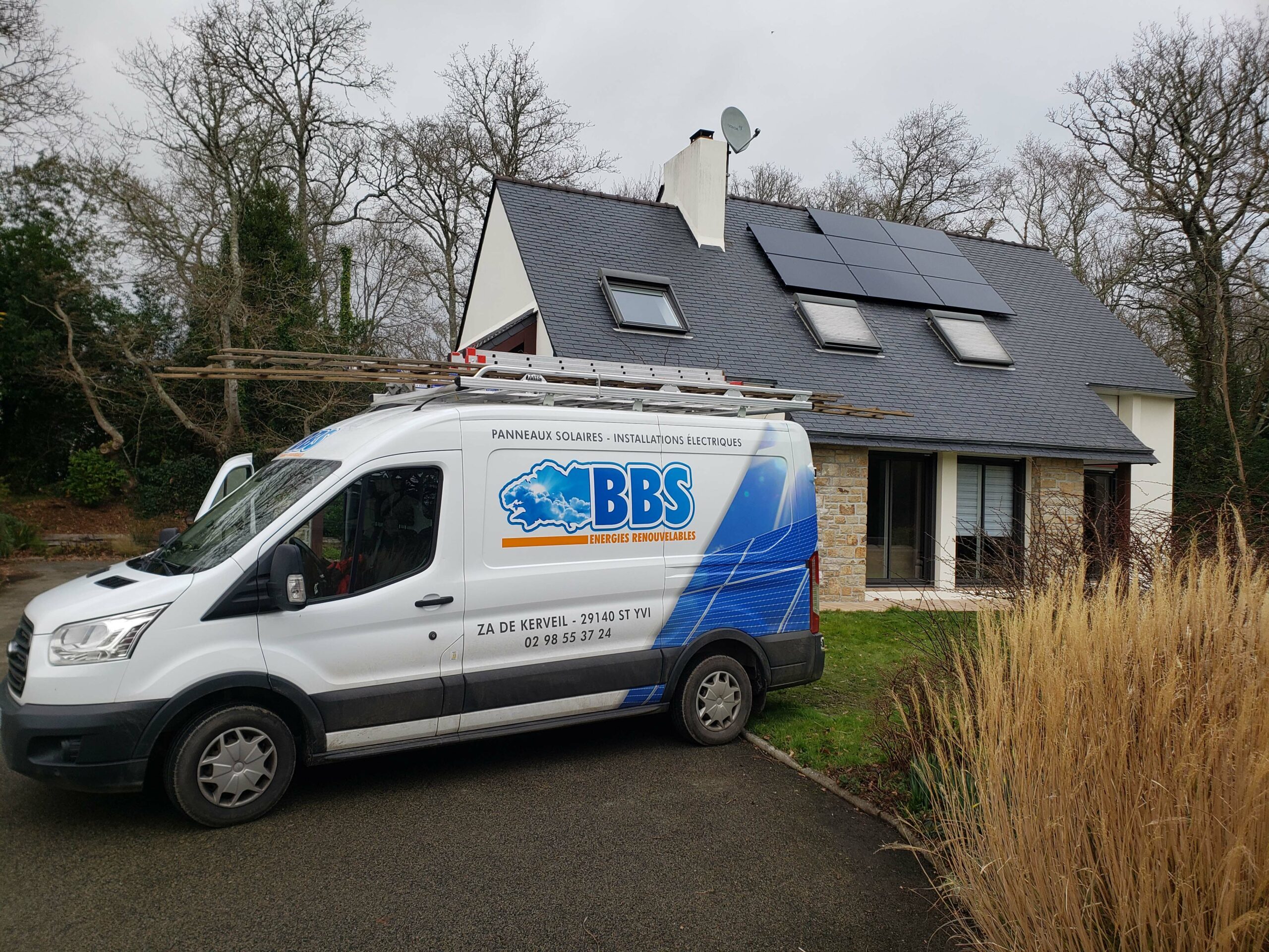 Chantier solaire d'une puissance de 3Kw pour de l'autoconsommation réalisé par BBS à Fouesnant.