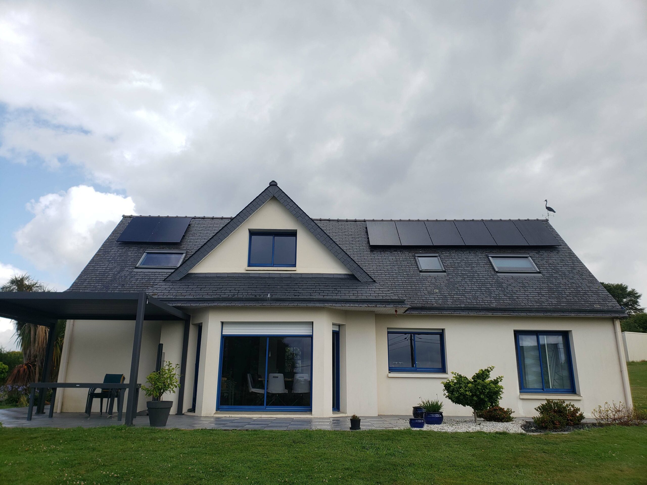 BBS installateur solaire a réalisé ce chantier d'une puissance de 3Kw en autoconsommation à Coray