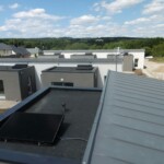 BBS installateur solaire à réalisé cette installation pour l'entreprise Aiguillon, 1 panneau de 335Wc sur 16 logements pour de l'autoconsommation d'énergie